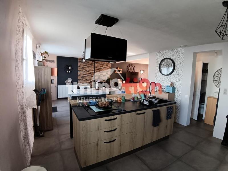 Maison - 96 m² - 4 pièces