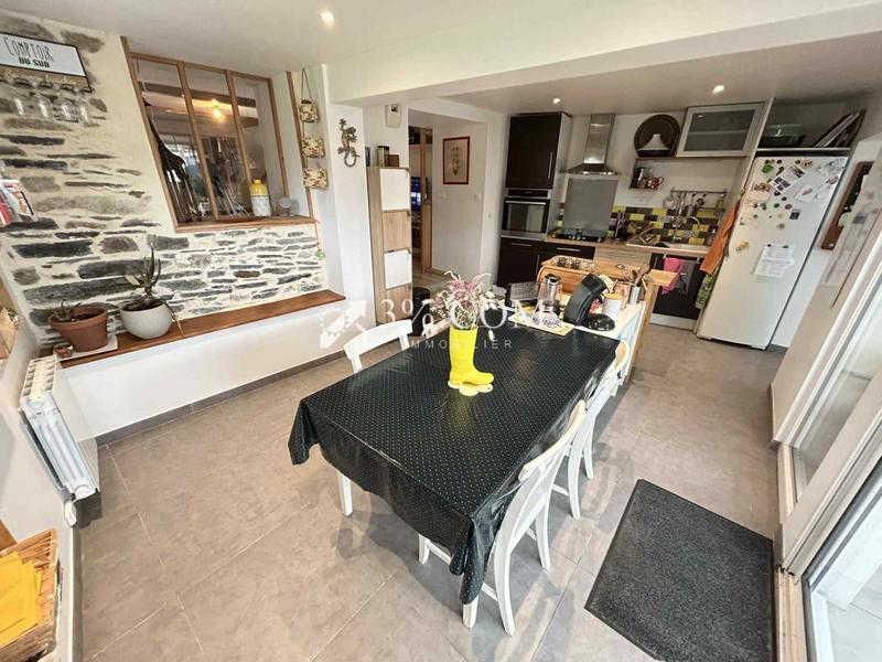 Maison - 103 m² - 6 pièces