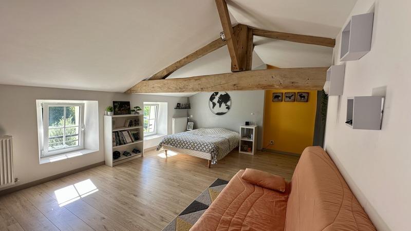 Maison - 186 m² - 7 pièces