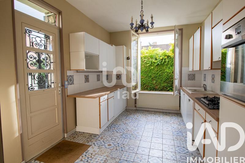 Maison - 160 m² - 6 pièces