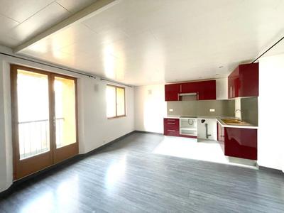 Maison - 65 m² - 4 pièces