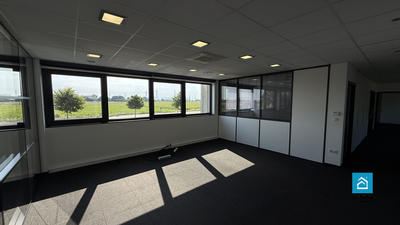 Bureau - 220 m² - 10 pièces