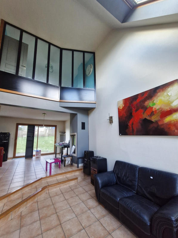 Maison - 92 m² - 5 pièces