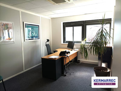 Bureau - 148 m²