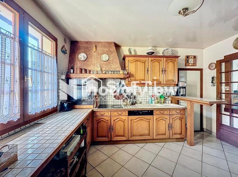 Maison - 101 m² - 5 pièces