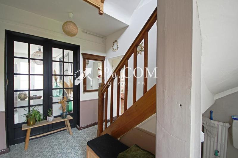 Maison - 193 m² - 10 pièces