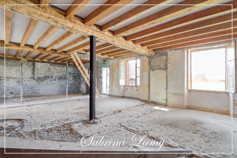 Maison - 150 m² - 2 pièces