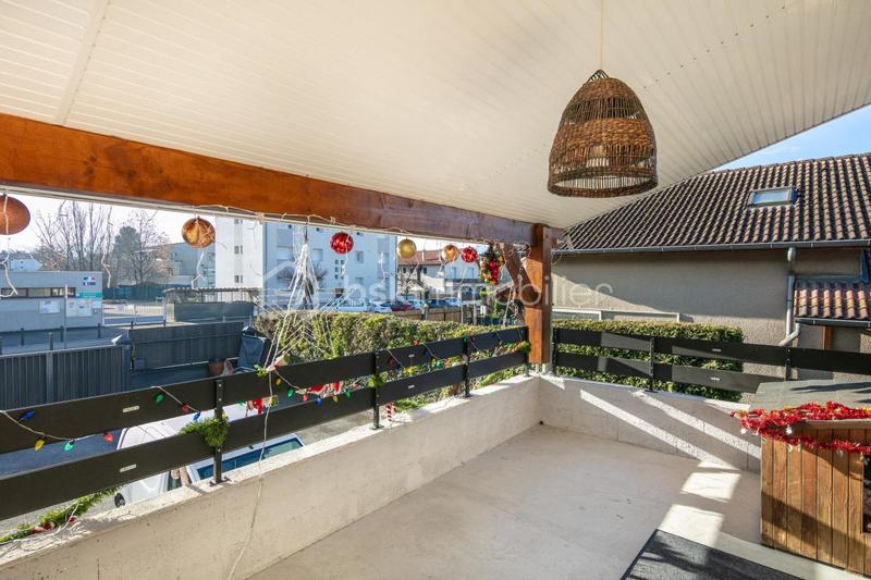 Maison - 189 m² - 5 pièces