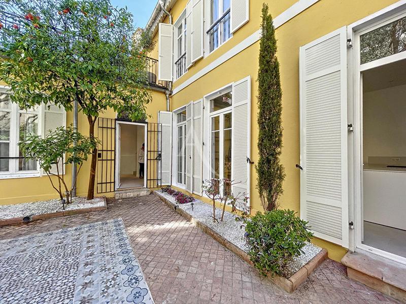 Appartement - 131 m² - 4 pièces