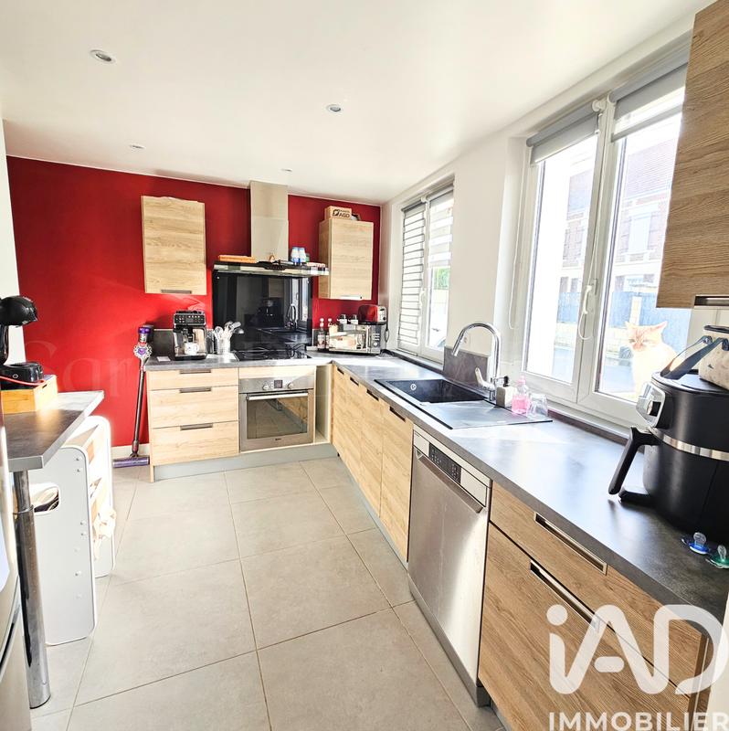 Maison - 84 m² - 4 pièces