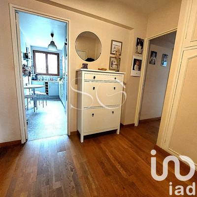 Appartement - 93 m² - 5 pièces