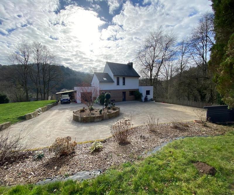 Propriété - 130 m² - 7 pièces