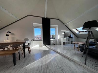 Appartement - 64 m² - 4 pièces