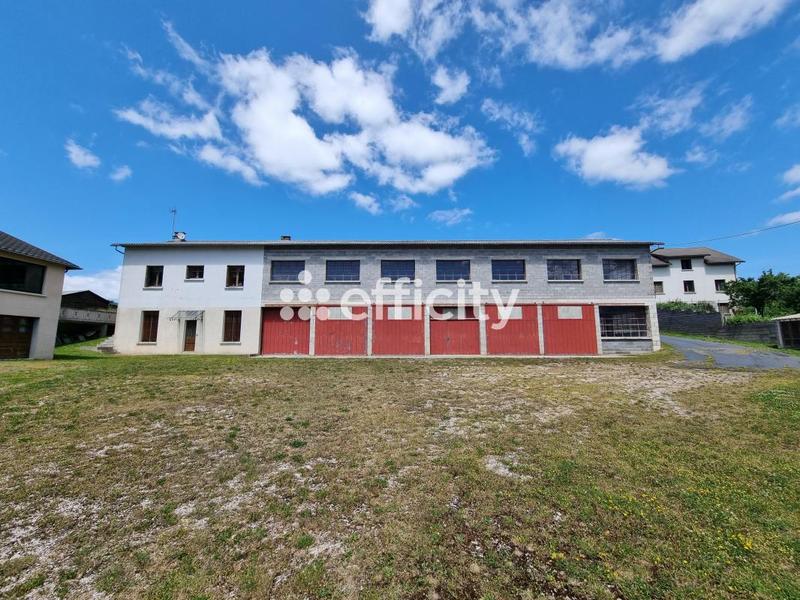 Maison - 140 m² - 7 pièces