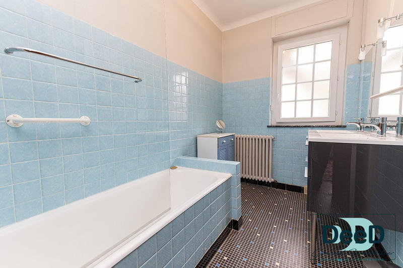 Maison - 175 m² - 7 pièces