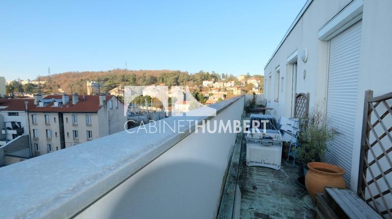 Appartement - 155 m² - 4 pièces