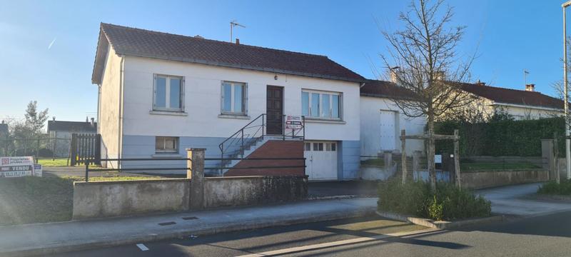 Maison - 96 m² - 5 pièces