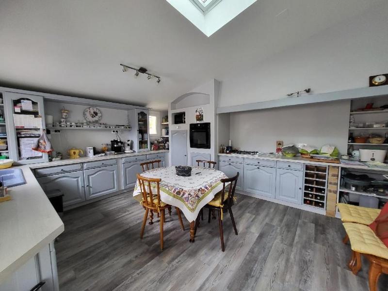 Maison - 163 m² - 5 pièces