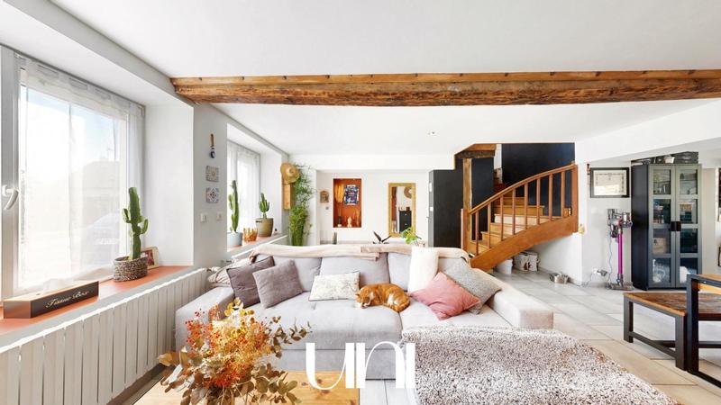 Maison - 121 m² - 4 pièces