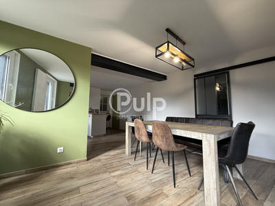 Maison - 98 m² - 7 pièces