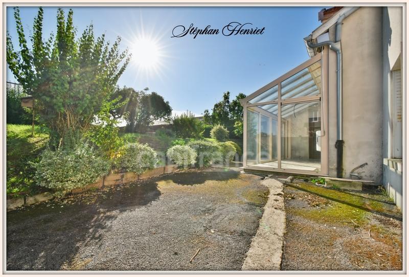 Maison de village - 270 m² - 8 pièces