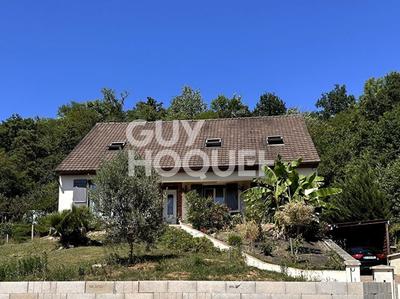 Maison - 146 m² - 9 pièces