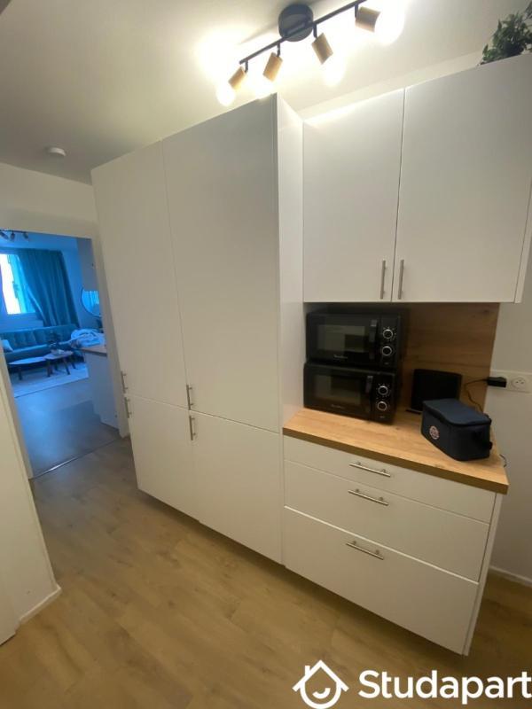 Chambre - 10 m² - 1 pièce