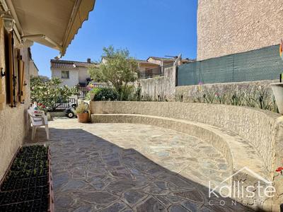 Maison - 104 m² - 5 pièces