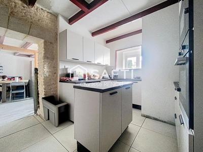 Maison - 105 m² - 4 pièces