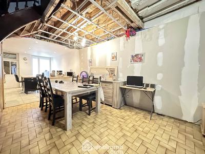 Maison - 144 m² - 5 pièces