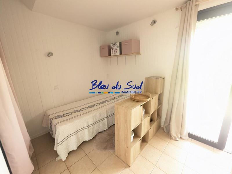 Studio - 25 m² - 1 pièce