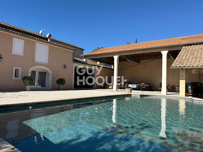 Maison bourgeoise - 680 m² - 20 pièces