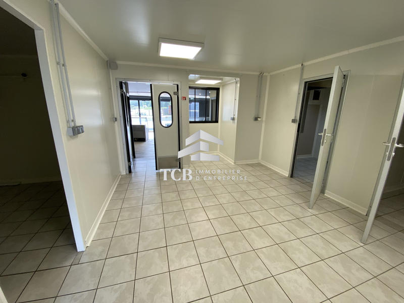 Local commercial - 144 m²