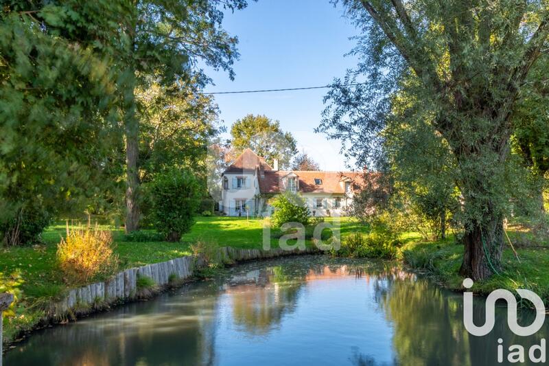 Maison - 190 m² - 6 pièces