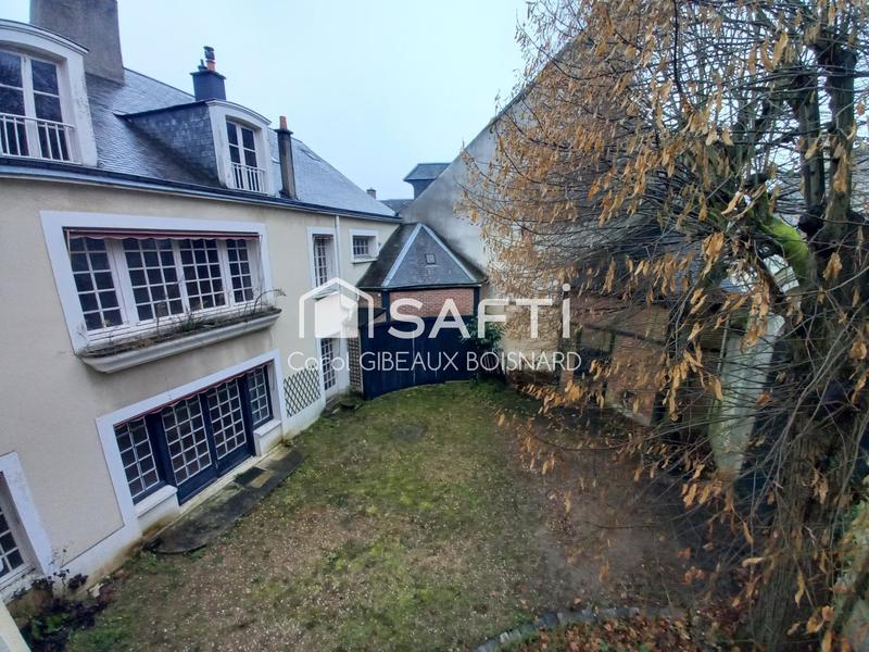 Maison de maîtres - 419 m² - 14 pièces