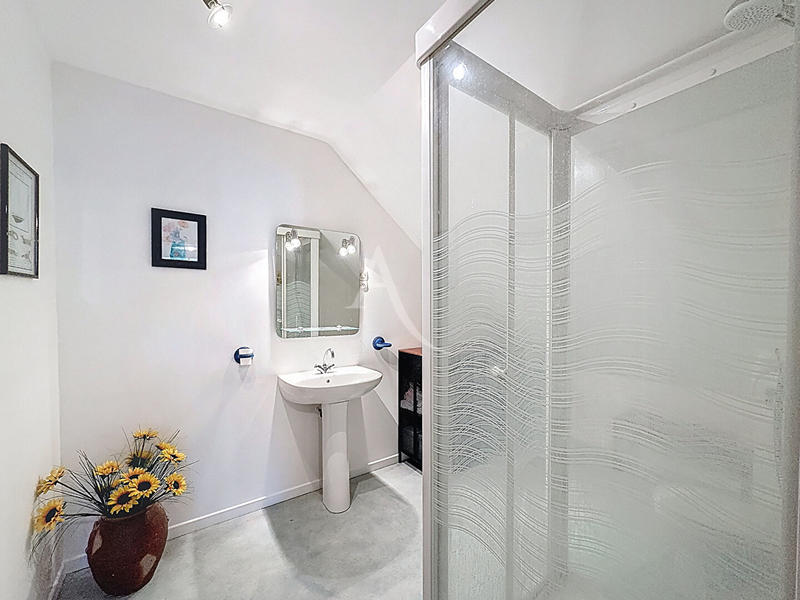 Maison - 150 m² - 7 pièces