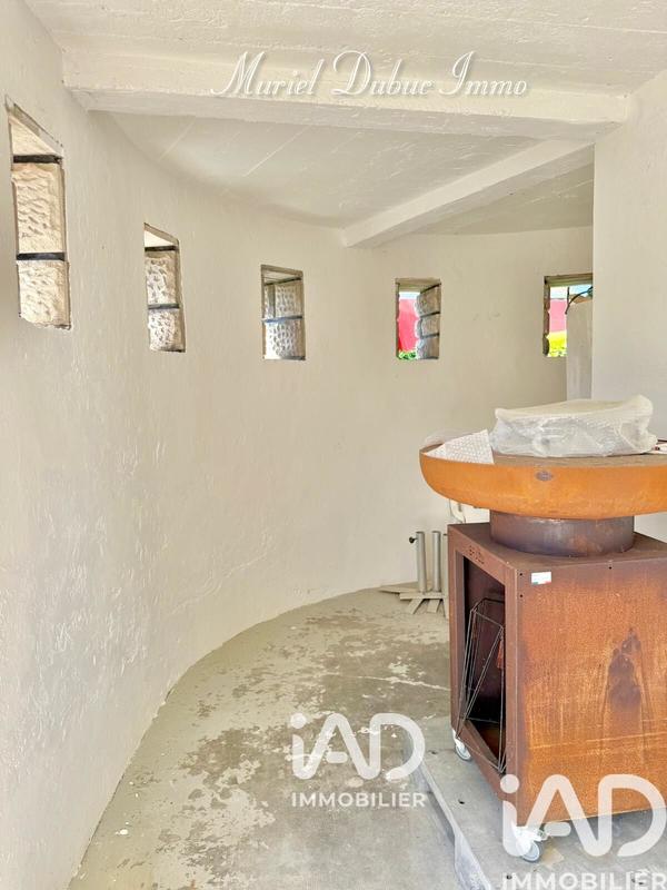 Maison - 200 m² - 6 pièces