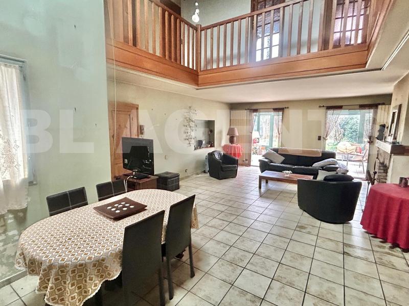 Maison - 120 m² - 4 pièces