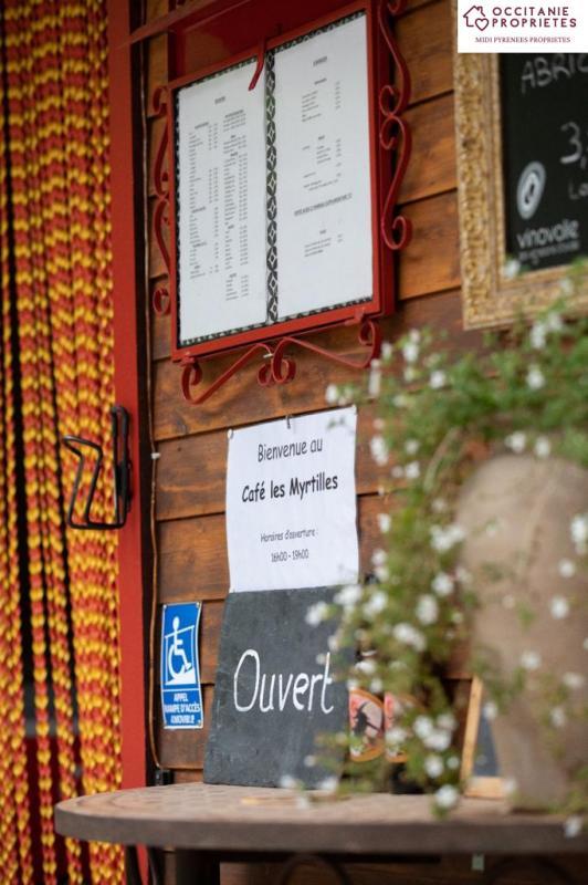 Propriété - 280 m² - 11 pièces