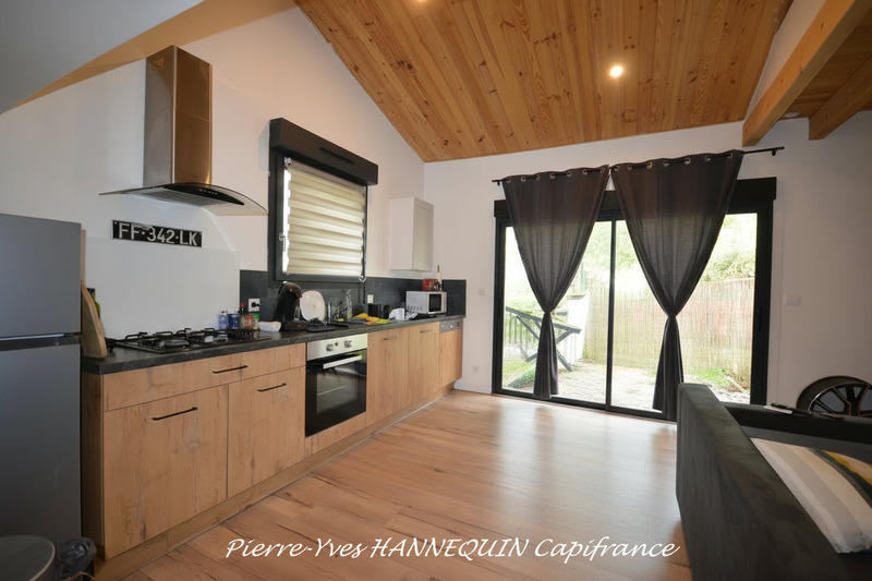 Maison - 187 m² - 7 pièces