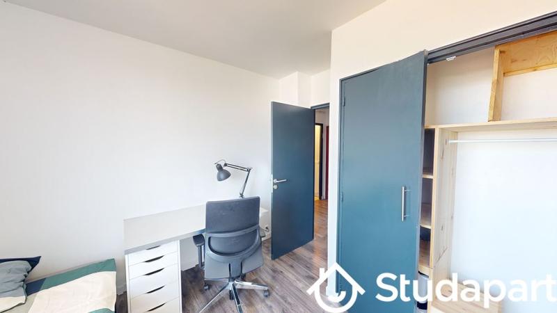 Chambre - 69 m² - 1 pièce