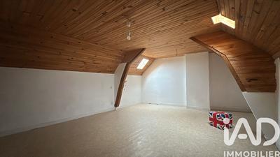 Maison - 90 m² - 3 pièces