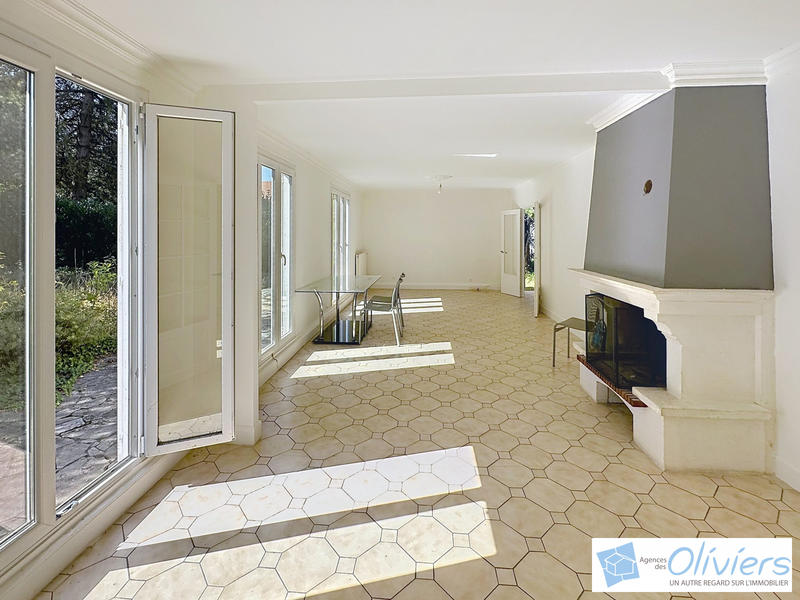 Maison - 165 m² - 5 pièces