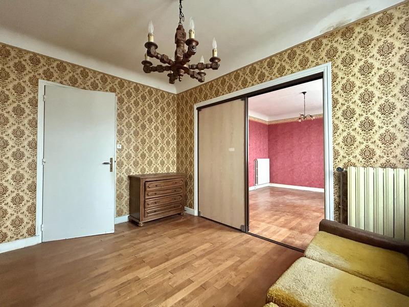 Maison de village - 111 m² - 6 pièces