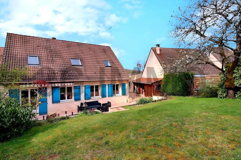 Maison - 157 m² - 5 pièces
