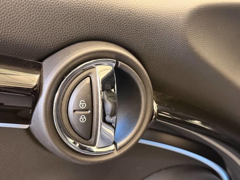 Mini Mini Hatch 3 Portes Cooper se 184 ch Essential