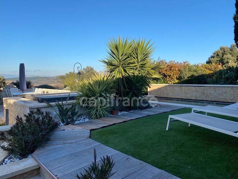 Maison - 127 m² - 6 pièces