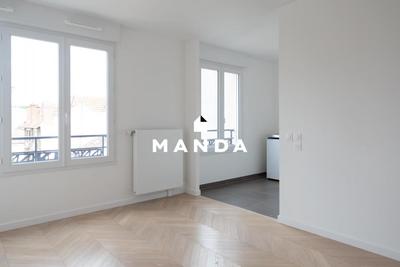 Studio - 27 m² - 1 pièce