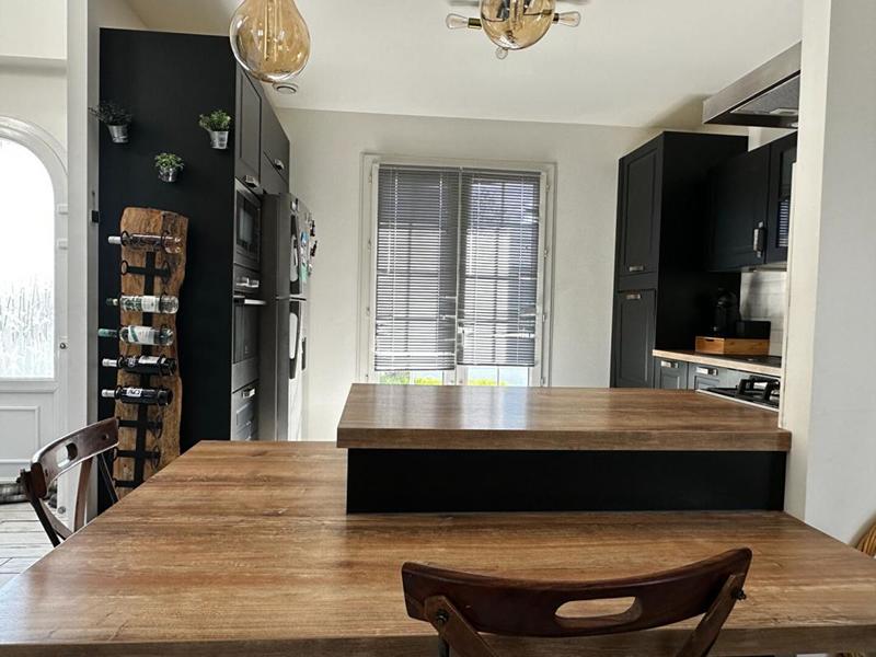 Maison - 170 m² - 8 pièces