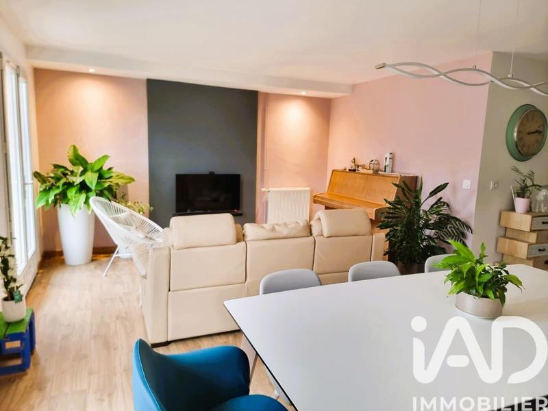 Maison - 102 m² - 6 pièces